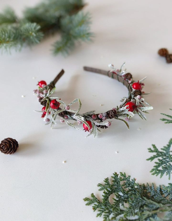 Christmas Flower Headband: Rosehips & Pine Cones Winter Crown – handmade floral hair accessory by magaela