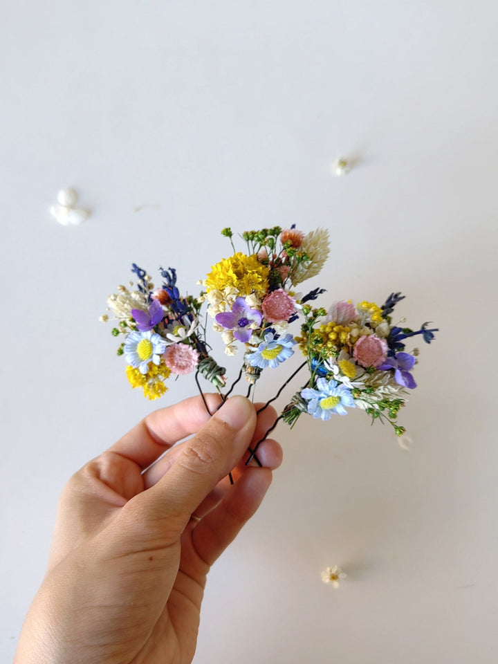 Wildflower Hairpins: Summer Wedding Bridal Hair Accessory – handmade floral hair accessory by magaela