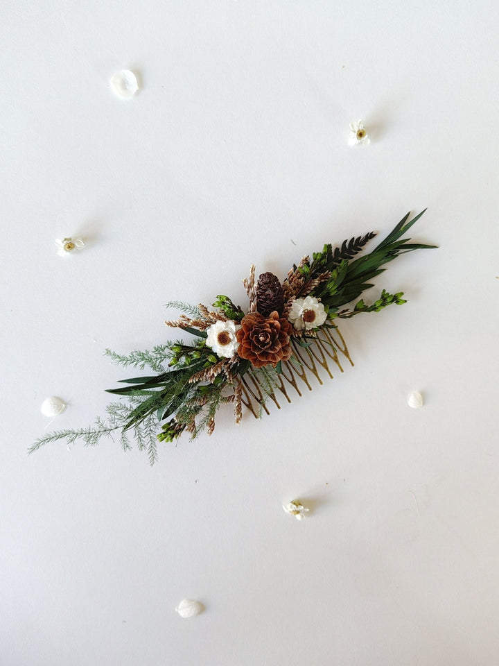 Pine Cone Bridal Hair Comb: Woodland Wedding Hair Accessory – handmade floral hair accessory by magaela