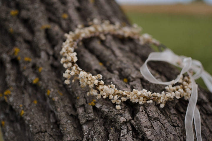 Preserved Baby's Breath Flower Crown: Natural Bridal Hair Wreath – handmade floral hair accessory by magaela