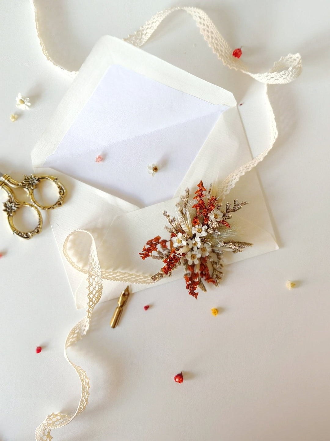 Terracotta Wedding Flower Set: Rustic Autumn Wreath, Bracelet & Hair Comb – handmade floral hair accessory by magaela