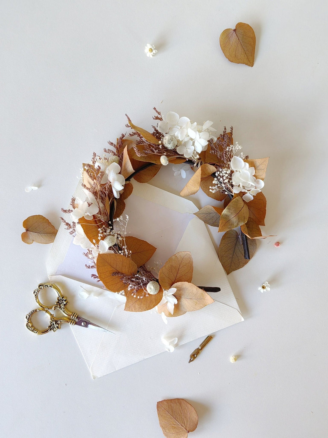 Autumn Bridal Crown: Dried Hydrangea Flower Headband, Rustic Boho Wedding – handmade floral hair accessory by magaela