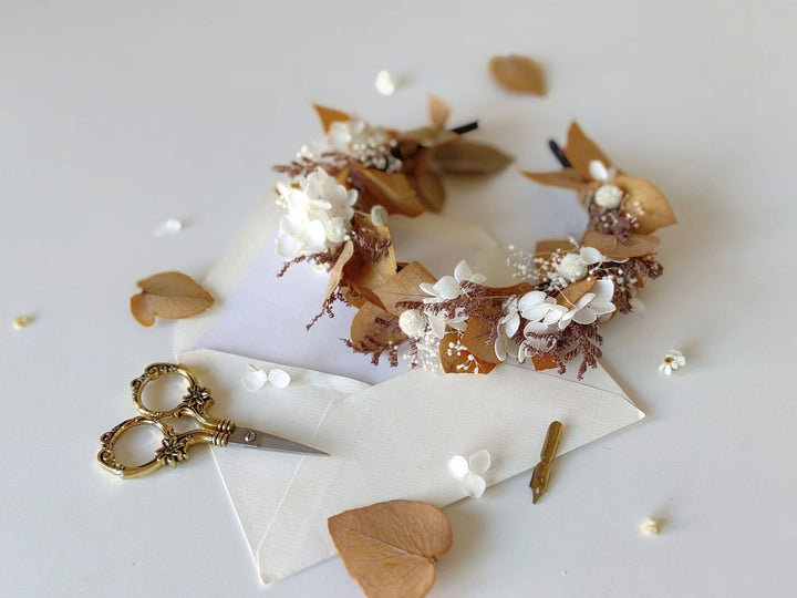 Autumn Bridal Crown: Dried Hydrangea Flower Headband, Rustic Boho Wedding – handmade floral hair accessory by magaela