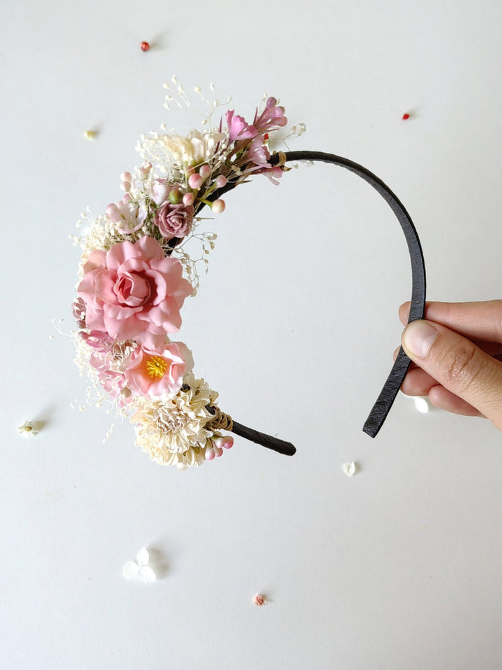 Romantic Pink Cream Flower Headband: Bridal Cottagecore Headpiece – handmade floral hair accessory by magaela