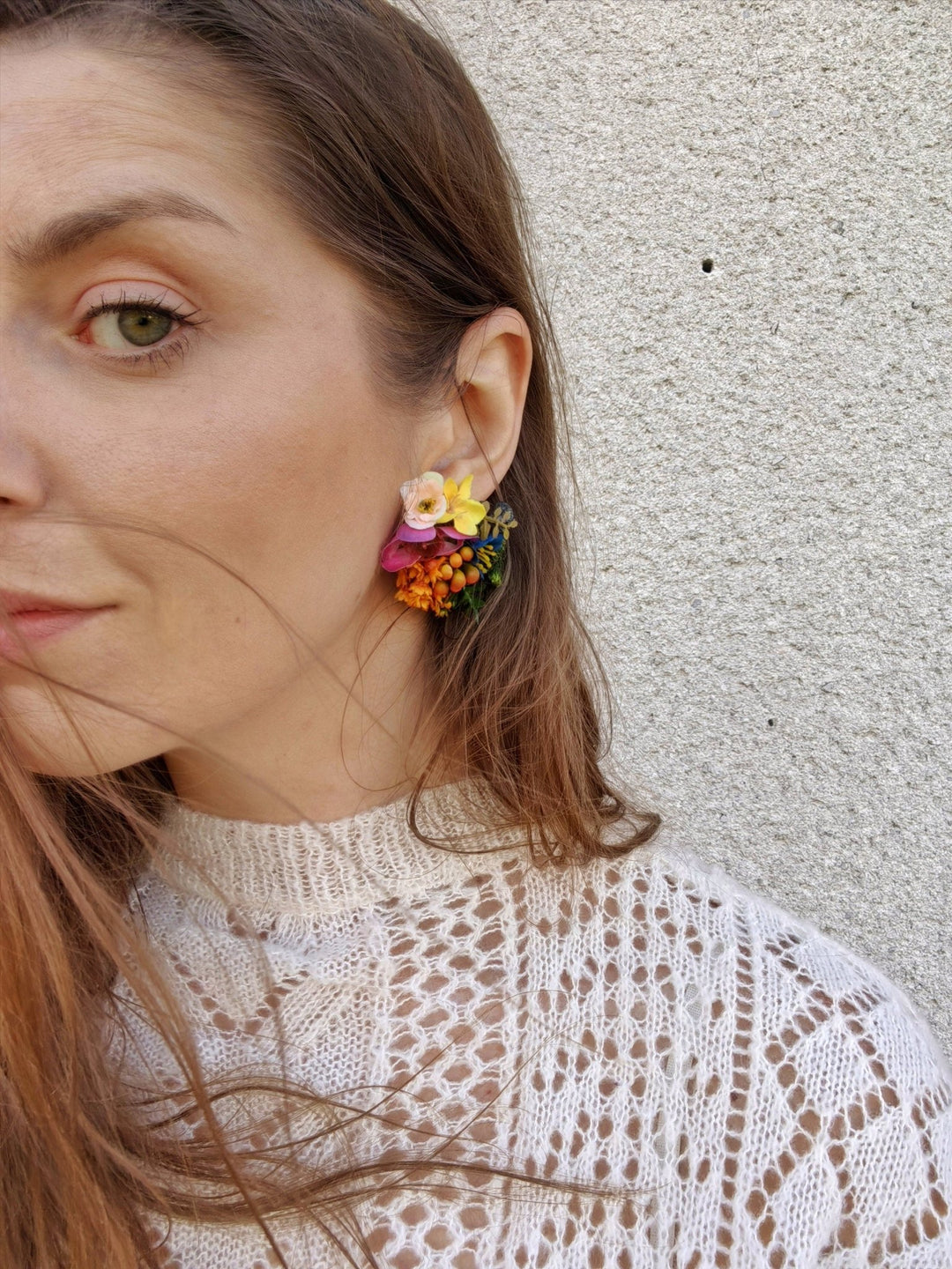 Colorful Flower Bridal Jewelry Set: Meadow Wedding Hair Comb, Earrings, Shoe Clips – handmade floral hair accessory by magaela