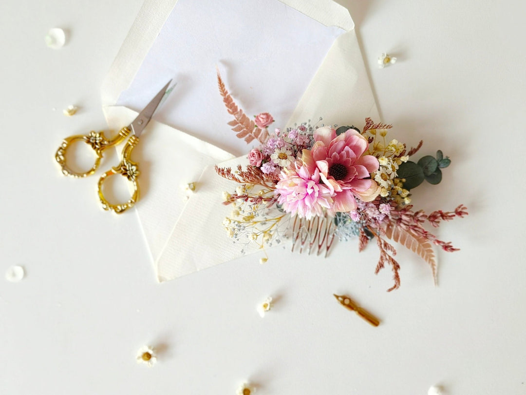 Pink Purple Flower Bridal Set: Boho Wedding Hair Comb, Boutonniere – handmade floral hair accessory by magaela