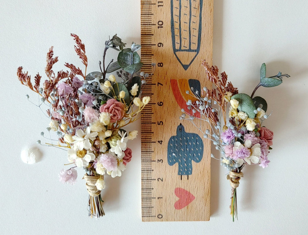 Pink Purple Flower Bridal Set: Boho Wedding Hair Comb, Boutonniere – handmade floral hair accessory by magaela