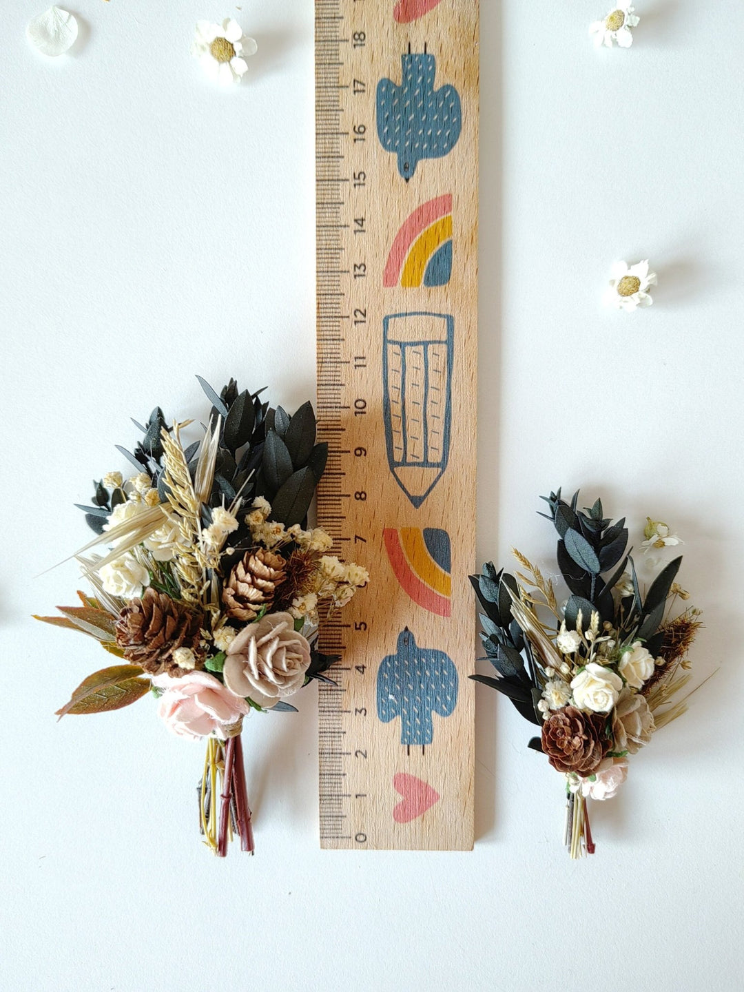 Woodland Wedding Flower Hair Comb Set: Rustic Pine Cone Hair Accessories – handmade floral hair accessory by magaela