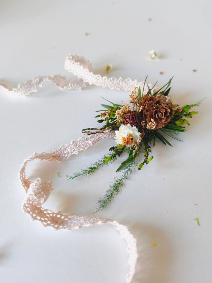 Woodland Wedding Bracelet: Pine Cone Flower Bridal Jewelry – handmade floral hair accessory by magaela