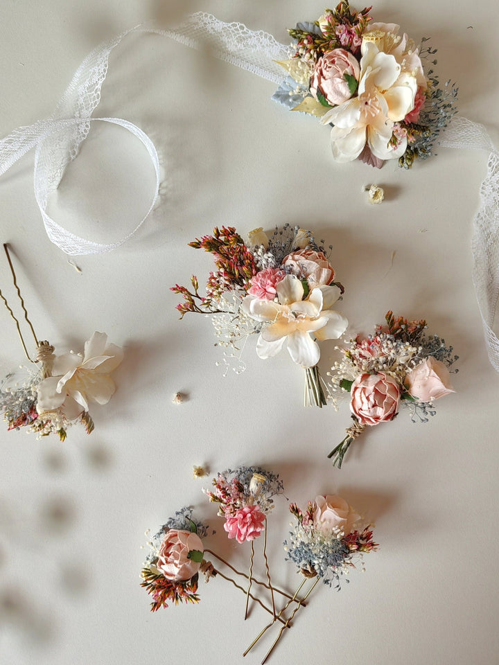 Pale Pink Flower Bracelet, Bridesmaid Accessories – handmade floral hair accessory by magaela