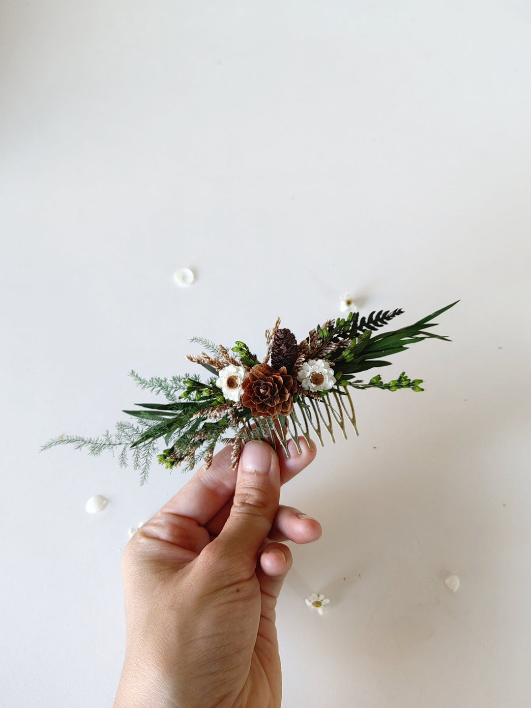 Pine Cone Bridal Hair Comb: Woodland Wedding Hair Accessory – handmade floral hair accessory by magaela