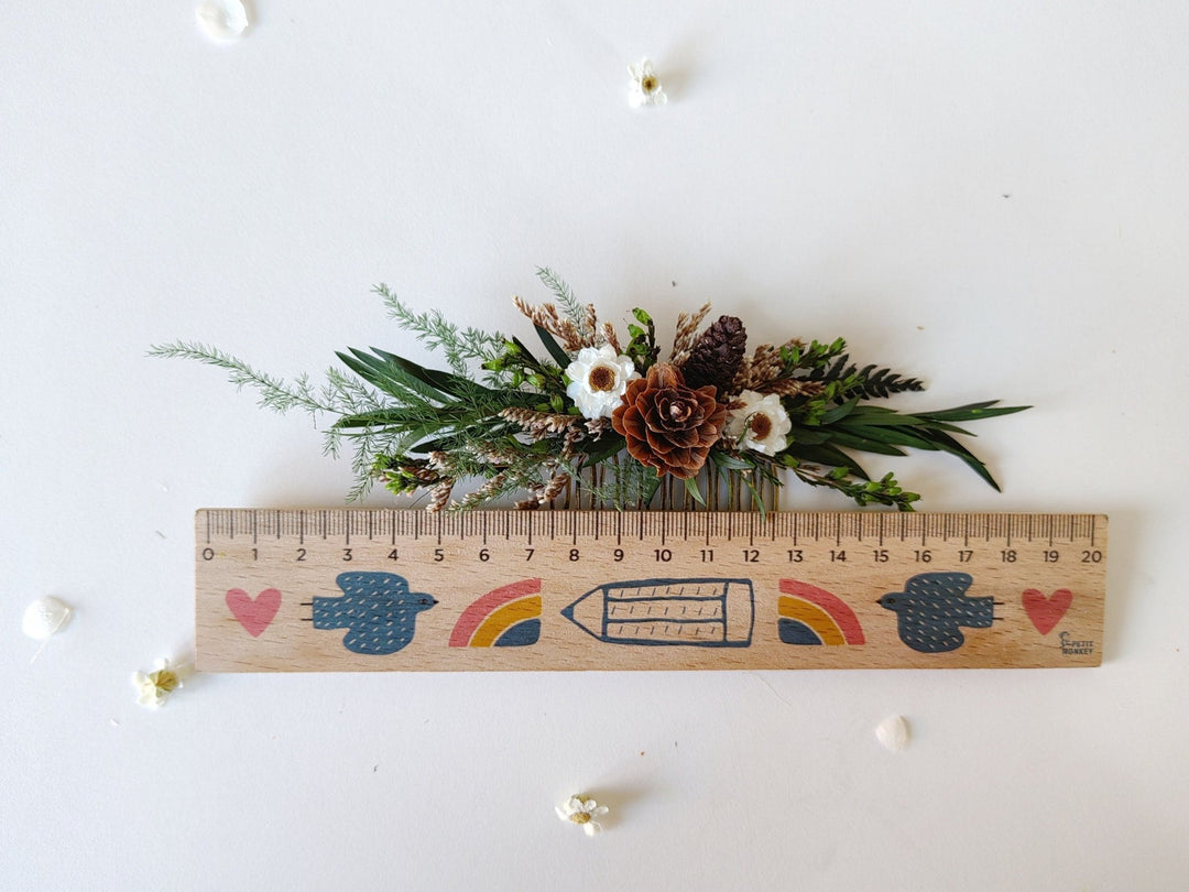 Pine Cone Bridal Hair Comb: Woodland Wedding Hair Accessory – handmade floral hair accessory by magaela