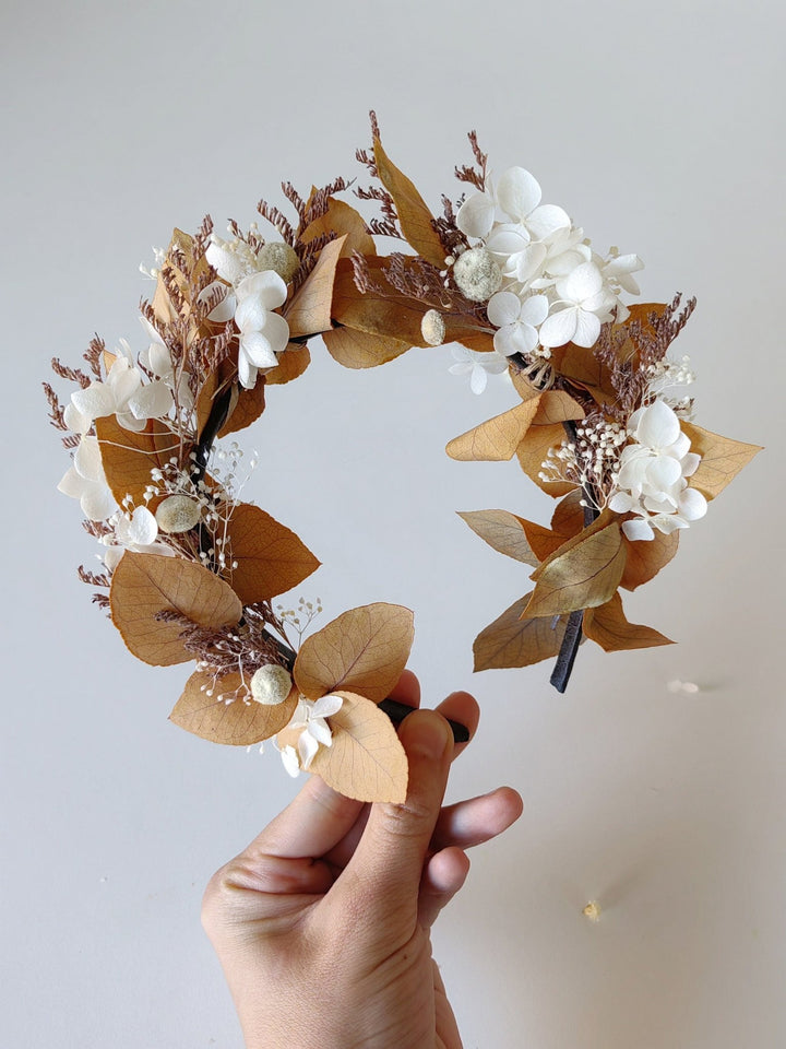 Autumn Bridal Crown: Dried Hydrangea Flower Headband, Rustic Boho Wedding – handmade floral hair accessory by magaela