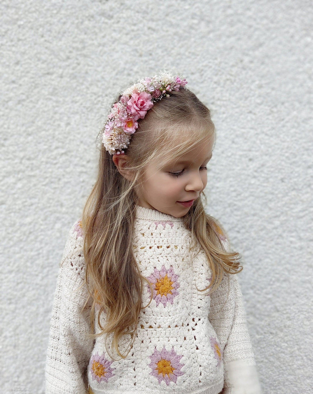 Romantic Pink Cream Flower Headband: Bridal Cottagecore Headpiece – handmade floral hair accessory by magaela