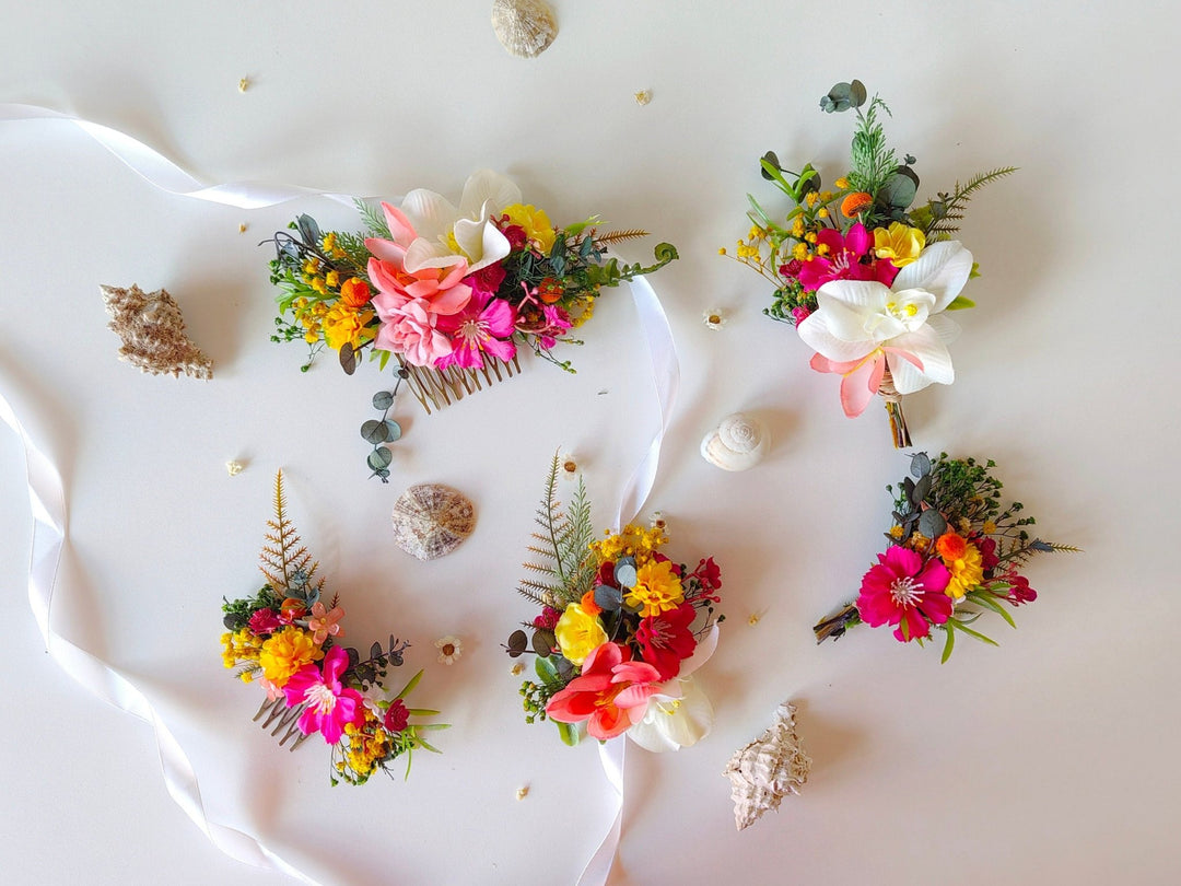 Tropical Wedding Flower Accessory Set: Plumeria Hair Comb & Boutonniere – handmade floral hair accessory by magaela