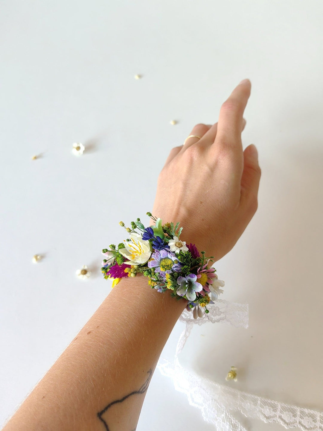 Wildflower Corsage Bracelet: Meadow Wedding Wrist Ribbon – handmade floral hair accessory by magaela