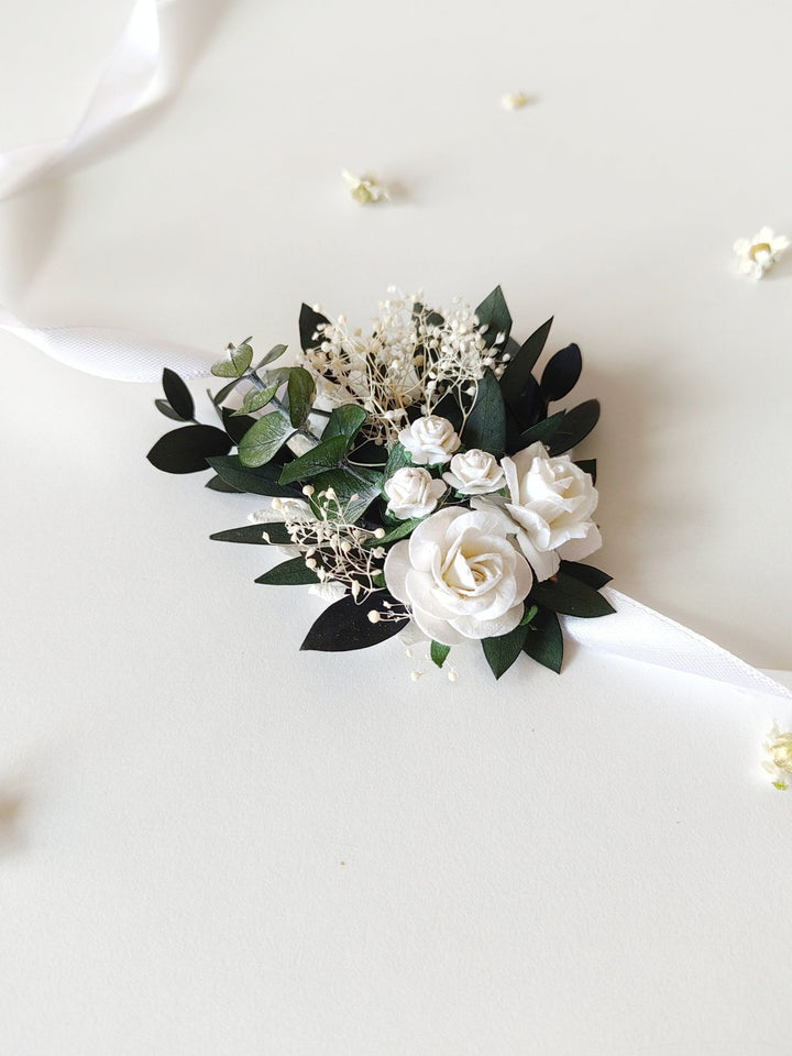 White Rose Eucalyptus Bracelet: Greenery Wedding Wrist Corsage – handmade floral hair accessory by magaela