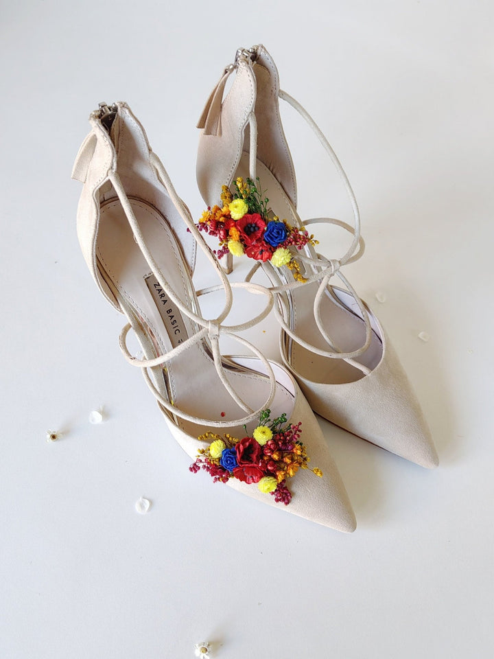 Folk Wedding Flower Set: Poppy Hair Comb, Earrings & Shoe Clips – handmade floral hair accessory by magaela