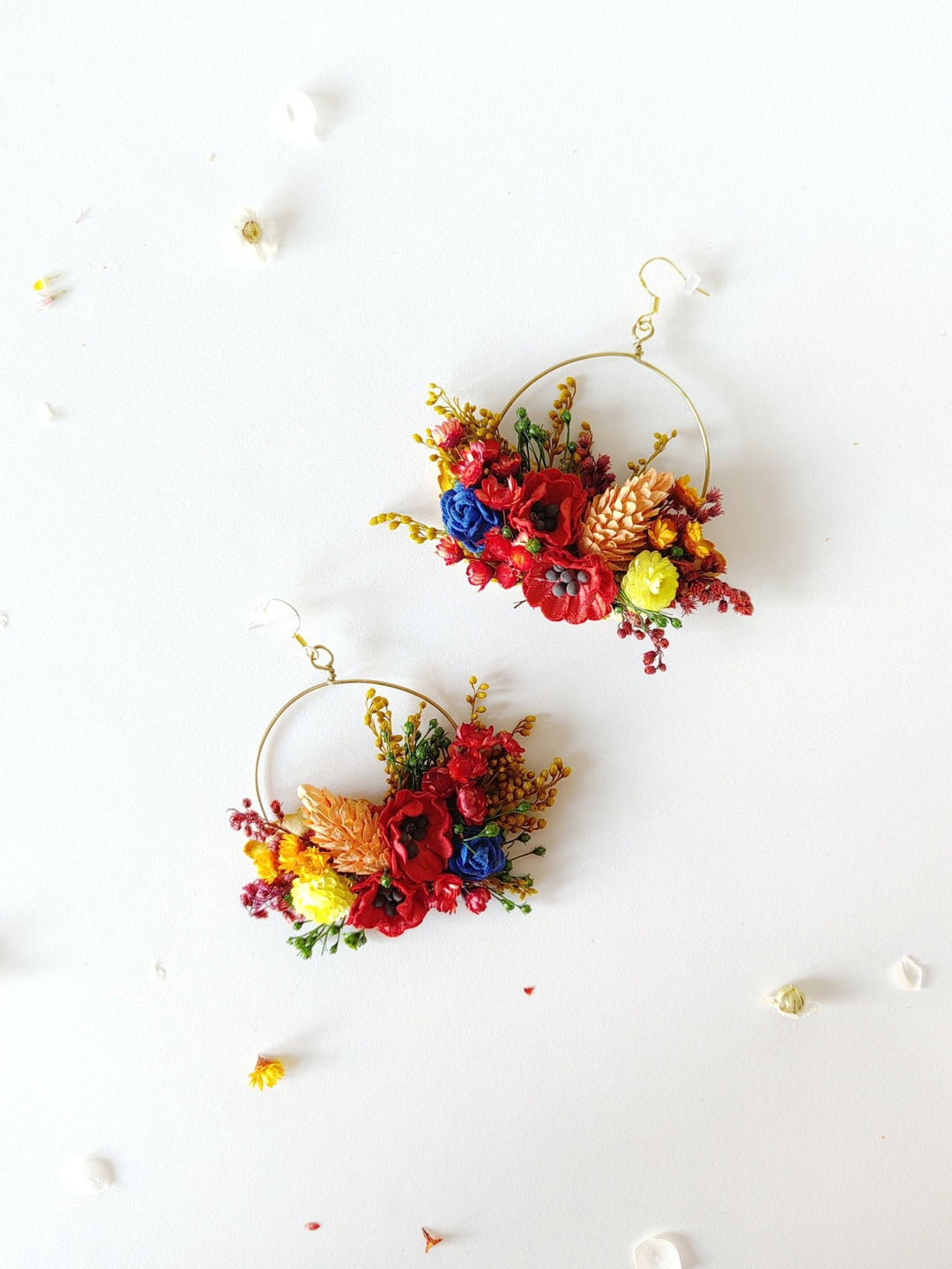 Folk Wedding Flower Set: Poppy Hair Comb, Earrings & Shoe Clips – handmade floral hair accessory by magaela