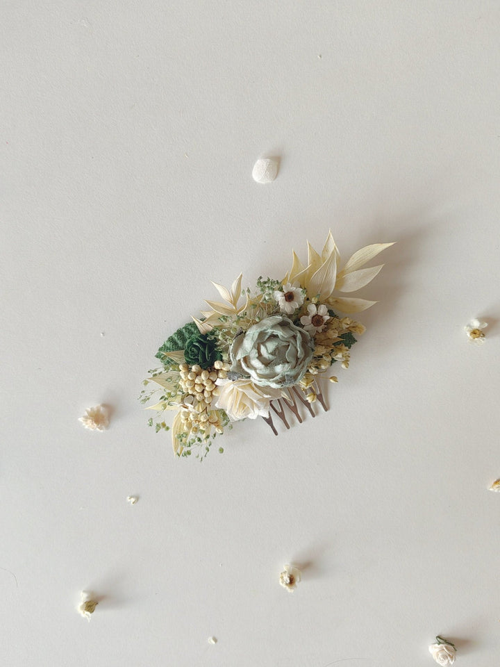 Mint Cream Flower Bridal Set: Rustic Cottagecore Wedding Accessories – handmade floral hair accessory by magaela