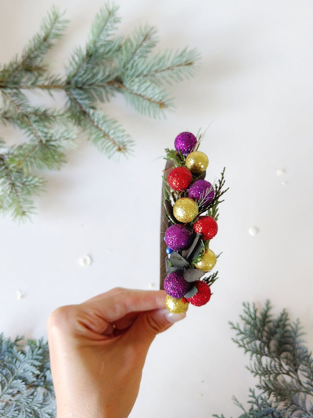 Christmas Ball Headband: Funky Holiday Party Headpiece – handmade floral hair accessory by magaela