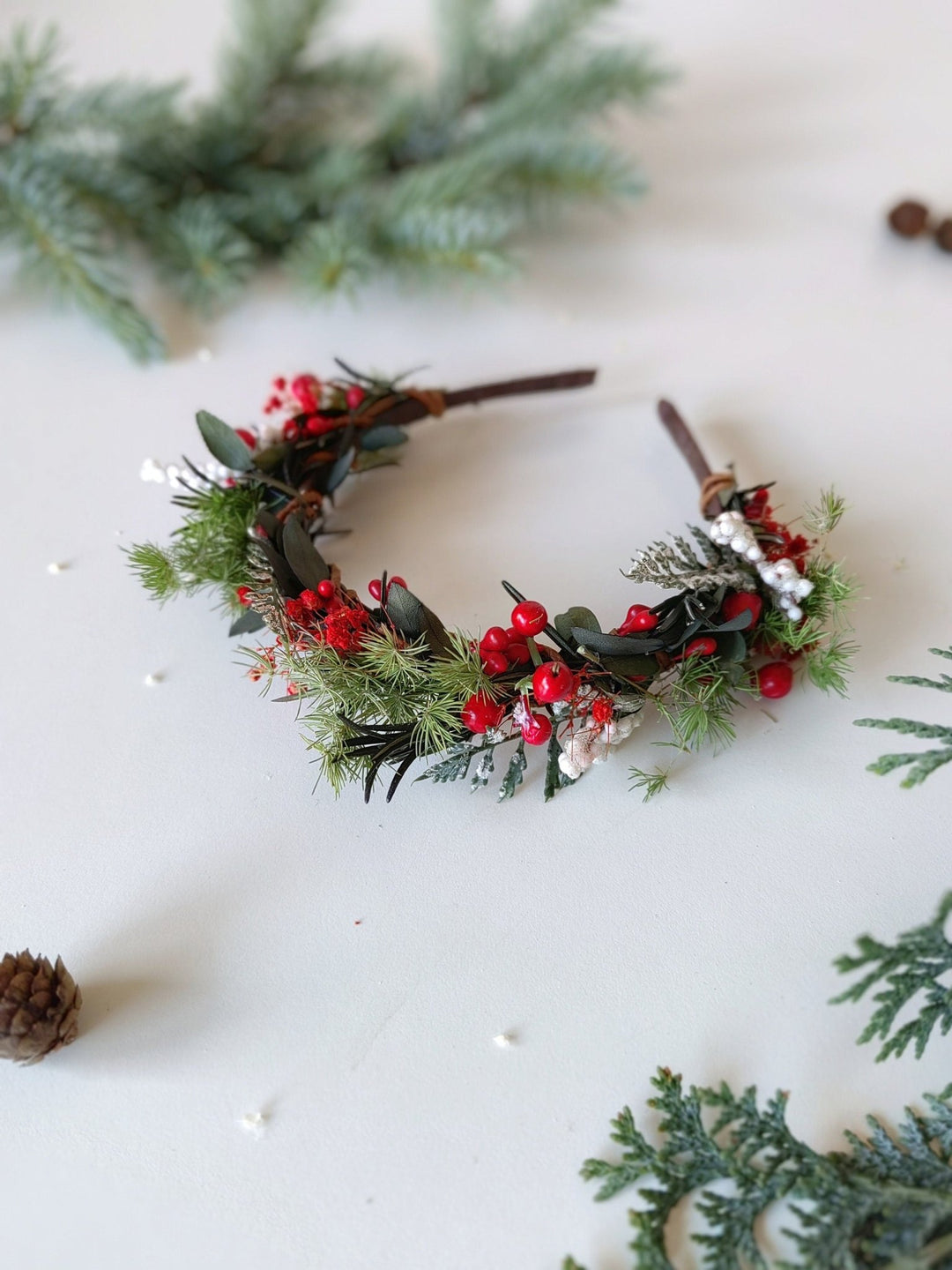 Christmas Woodland Headband: Red Berry & Needle Crown – handmade floral hair accessory by magaela