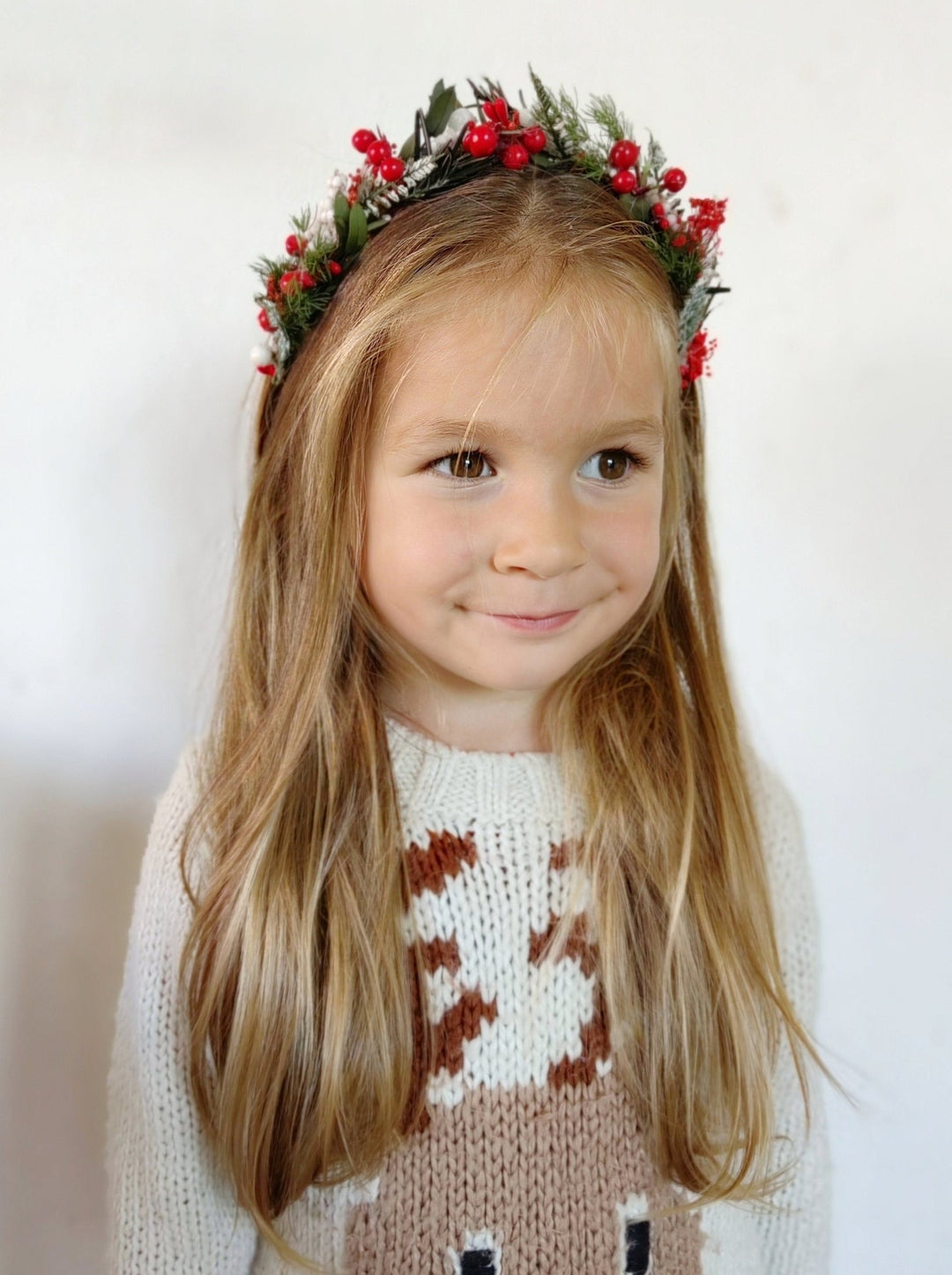 Christmas Woodland Headband: Red Berry & Needle Crown – handmade floral hair accessory by magaela