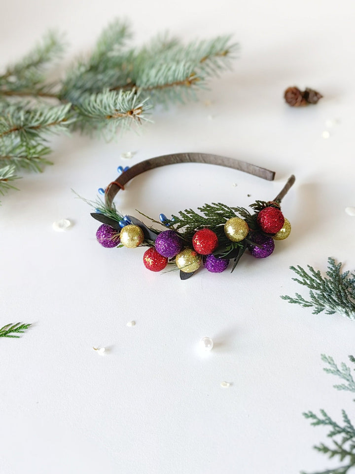 Christmas Ball Headband: Funky Holiday Party Headpiece – handmade floral hair accessory by magaela