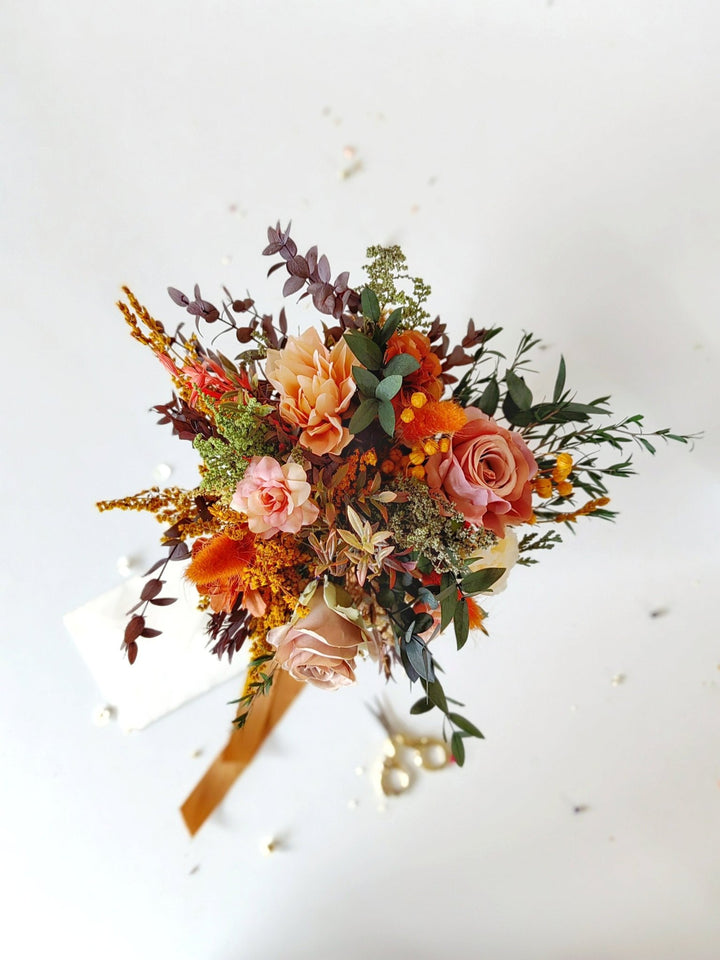 Rustic Terracotta Bridal Bouquet: Autumn Boho Wedding Flowers – handmade floral hair accessory by magaela