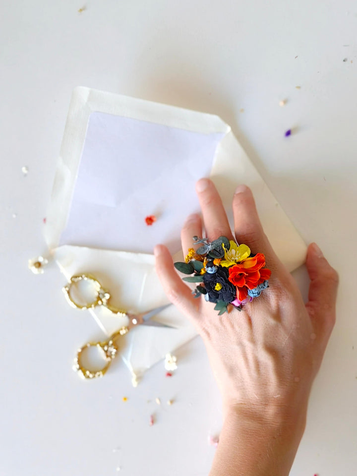 Colorful Boho Flower Ring: Frida Style Wedding Jewelry – handmade floral hair accessory by magaela