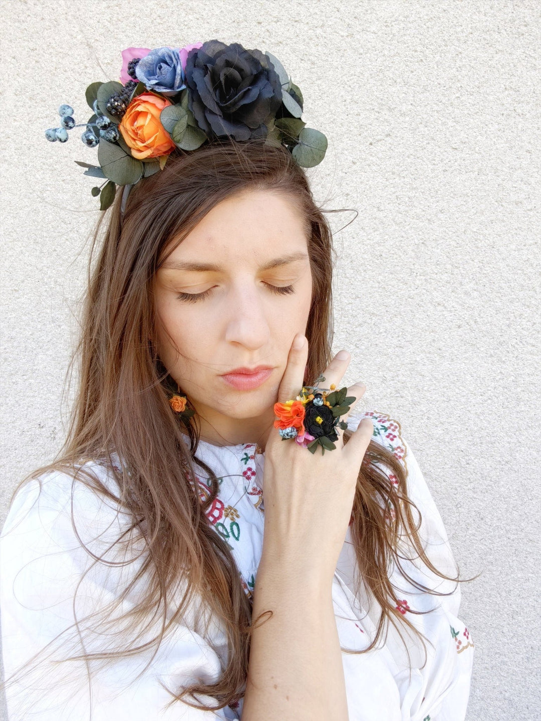 Colorful Boho Flower Ring: Frida Style Wedding Jewelry – handmade floral hair accessory by magaela