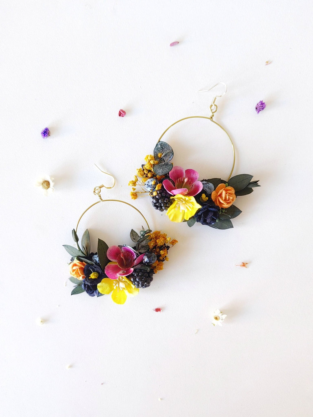 Magenta Flower Circle Earrings: Unique Wedding Jewelry – handmade floral hair accessory by magaela