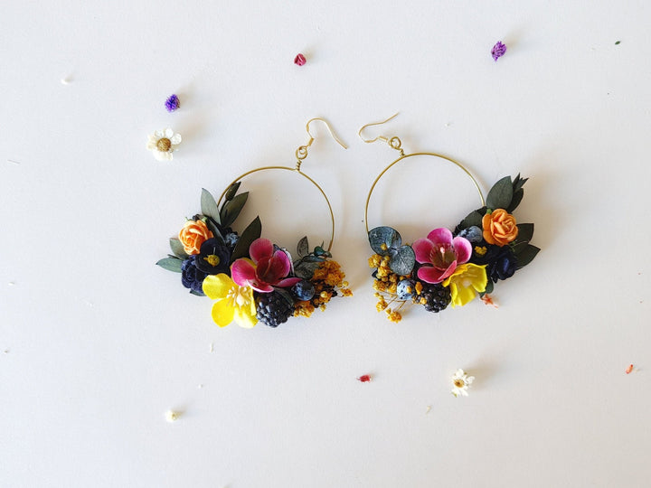 Magenta Flower Circle Earrings: Unique Bridal Jewelry – handmade floral hair accessory by magaela