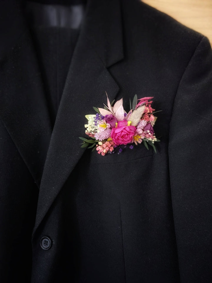 Magenta Flower Pocket Boutonniere: Boho Groom Accessory – handmade floral hair accessory by magaela