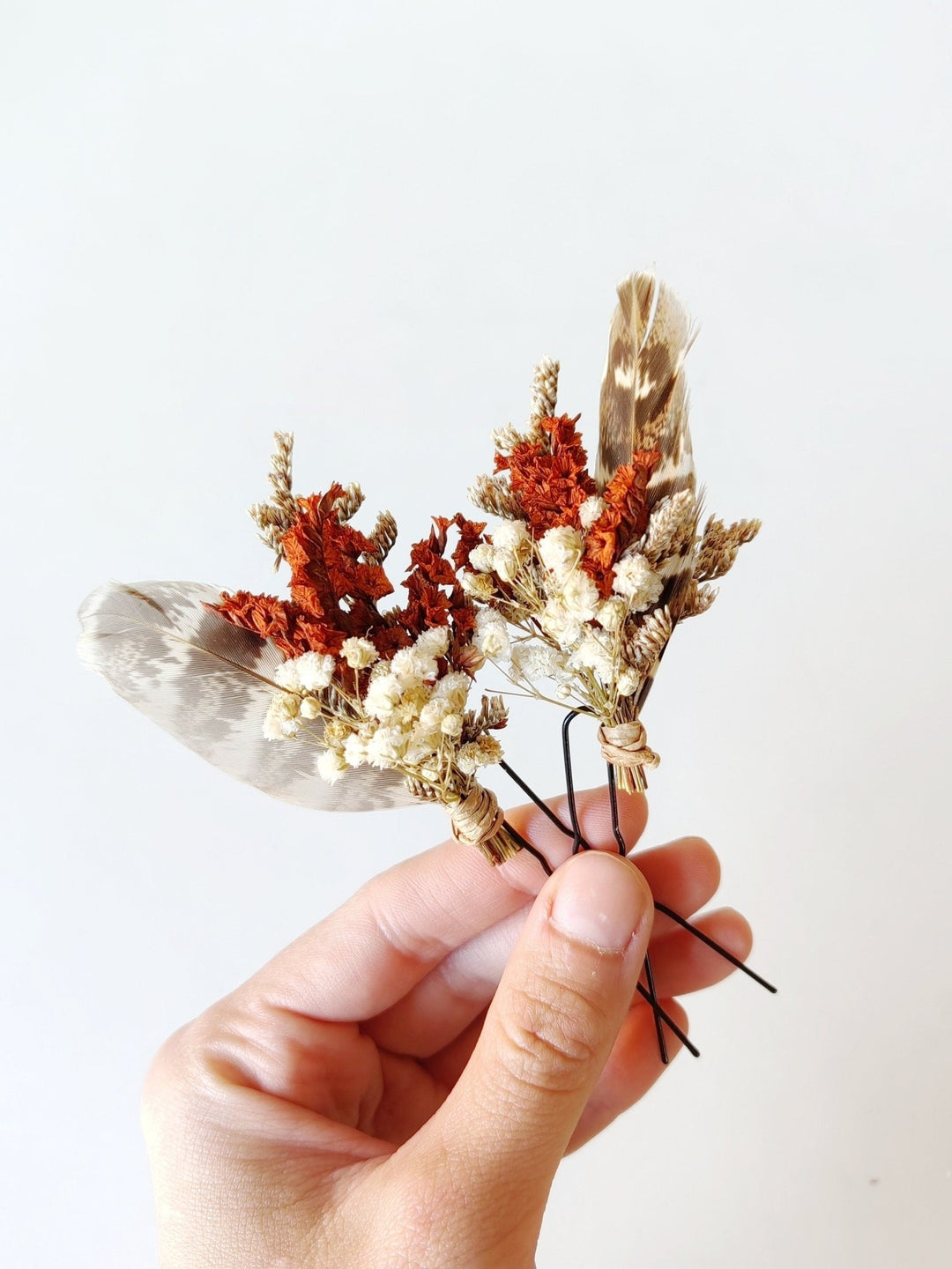 Terracotta Flower Hair Pins: Boho Feather Bridal Hairpiece – handmade floral hair accessory by magaela