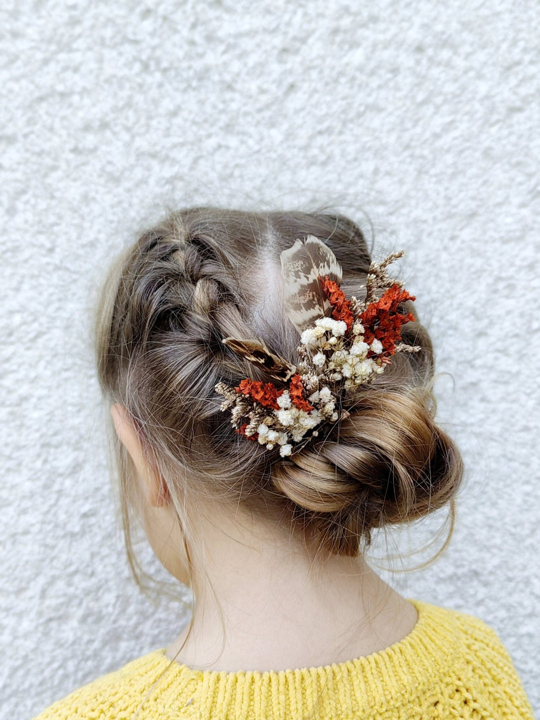 Terracotta Flower Hair Pins: Boho Feather Bridal Hairpiece – handmade floral hair accessory by magaela
