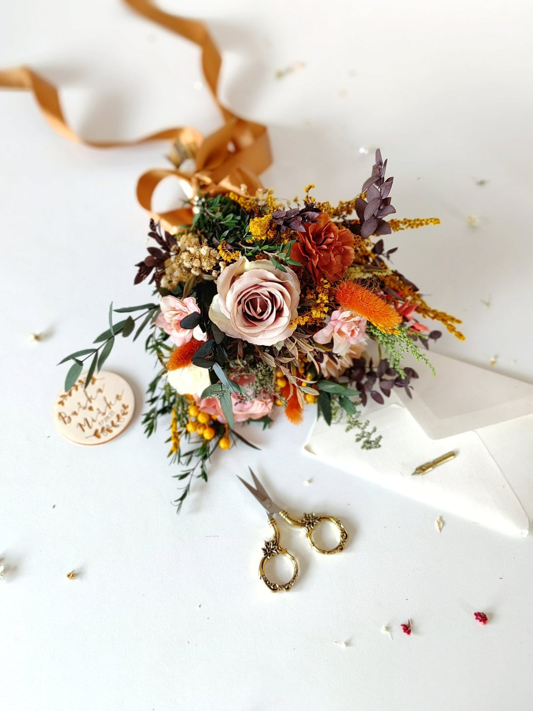 Rustic Terracotta Bridal Bouquet: Autumn Boho Wedding Flowers – handmade floral hair accessory by magaela