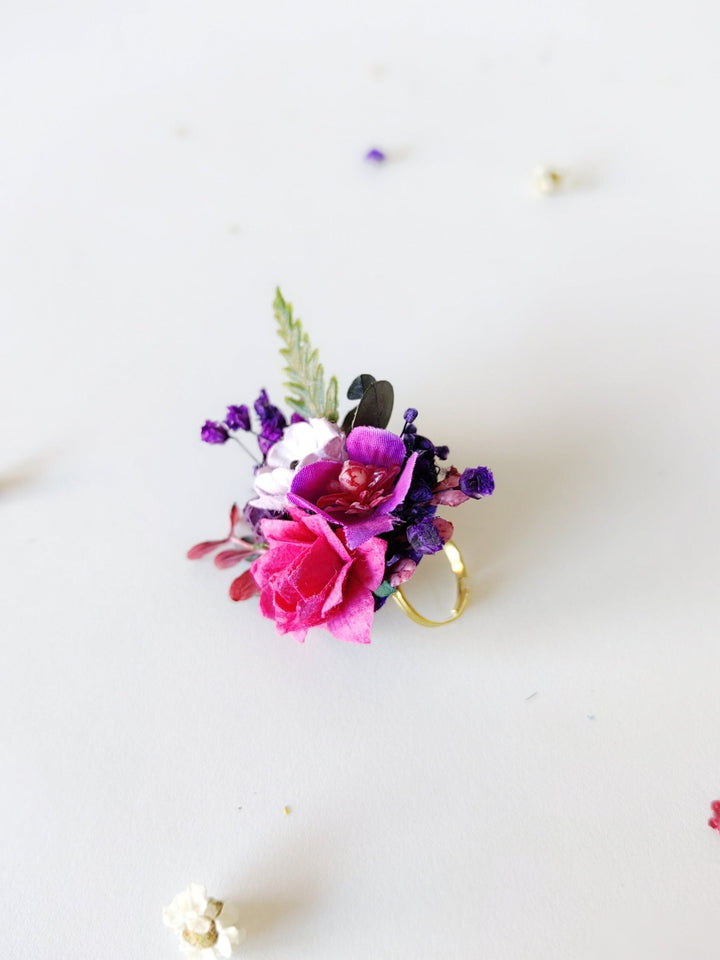 Magenta Flower Ring: Boho Wedding Jewelry, Adjustable Band – handmade floral hair accessory by magaela
