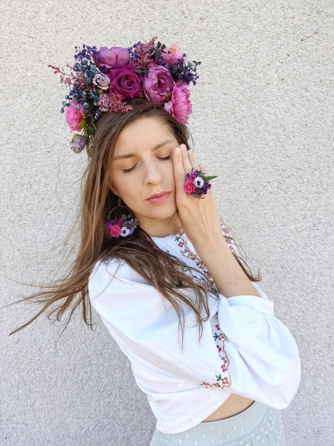 Magenta Flower Circle Earrings: Unique Wedding Jewelry – handmade floral hair accessory by magaela