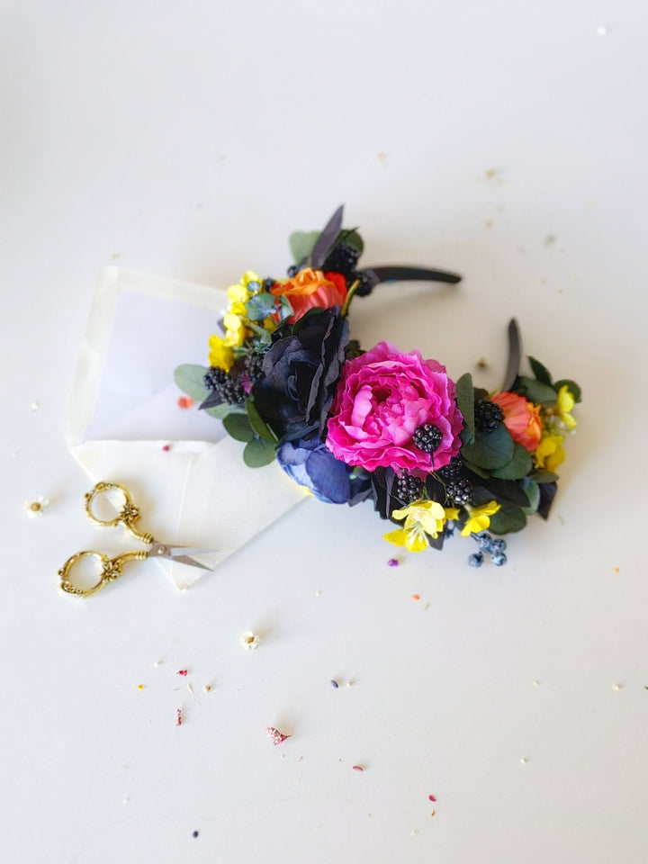 Colorful flower headpiece: Frida headpiece with blackberries – handmade floral hair accessory by magaela