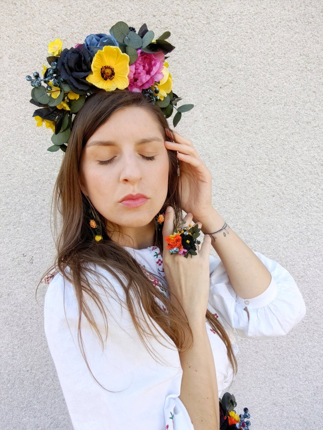 Colorful flower headpiece: Frida headpiece with blackberries – handmade floral hair accessory by magaela