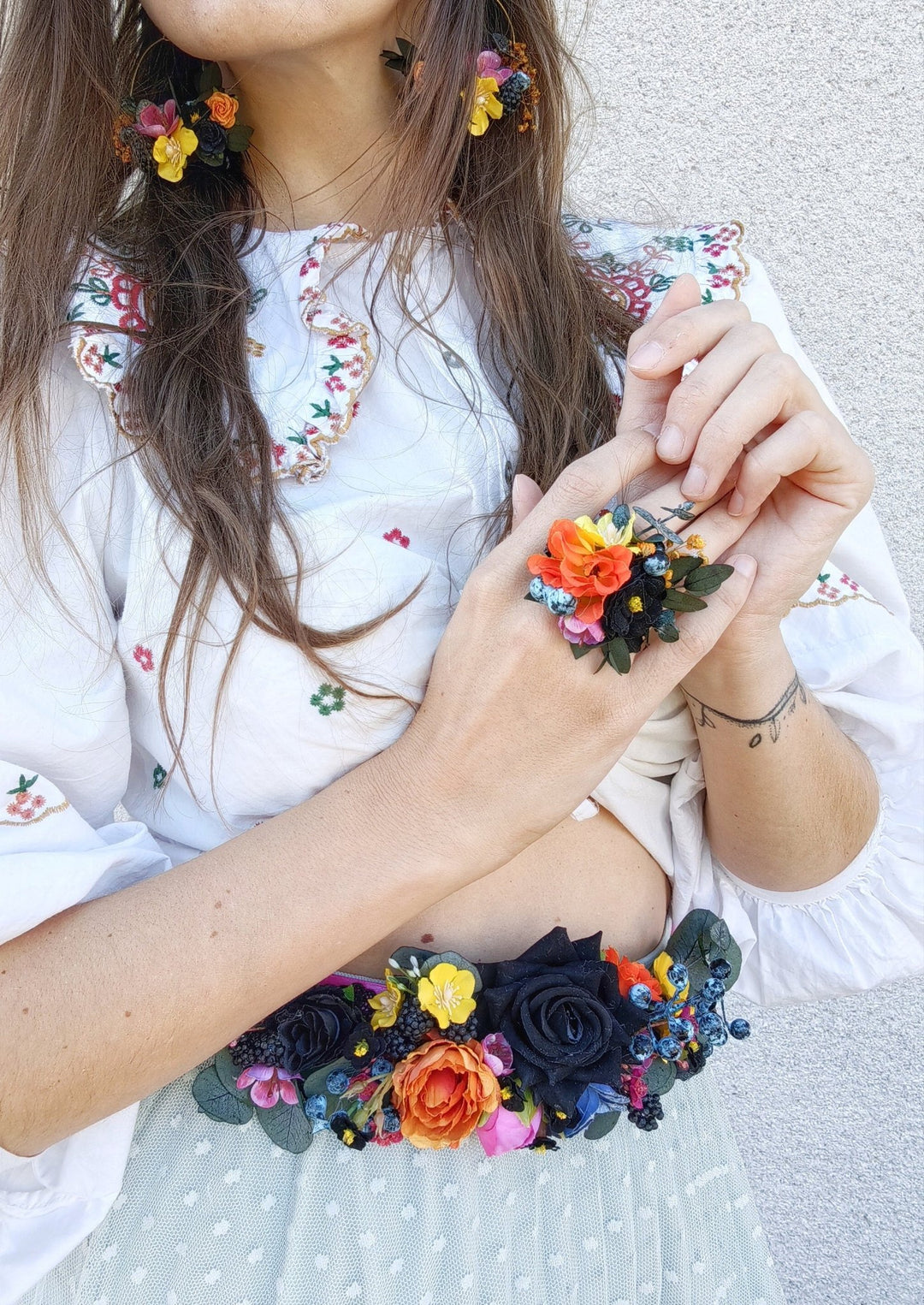 Colorful Boho Flower Ring: Frida Style Wedding Jewelry – handmade floral hair accessory by magaela