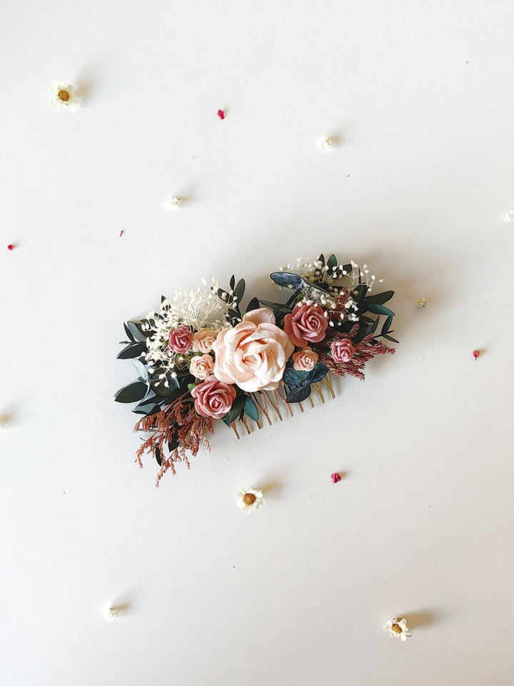 Dusty Pink Rose Hair Comb: Romantic Wedding Headpiece – handmade floral hair accessory by magaela