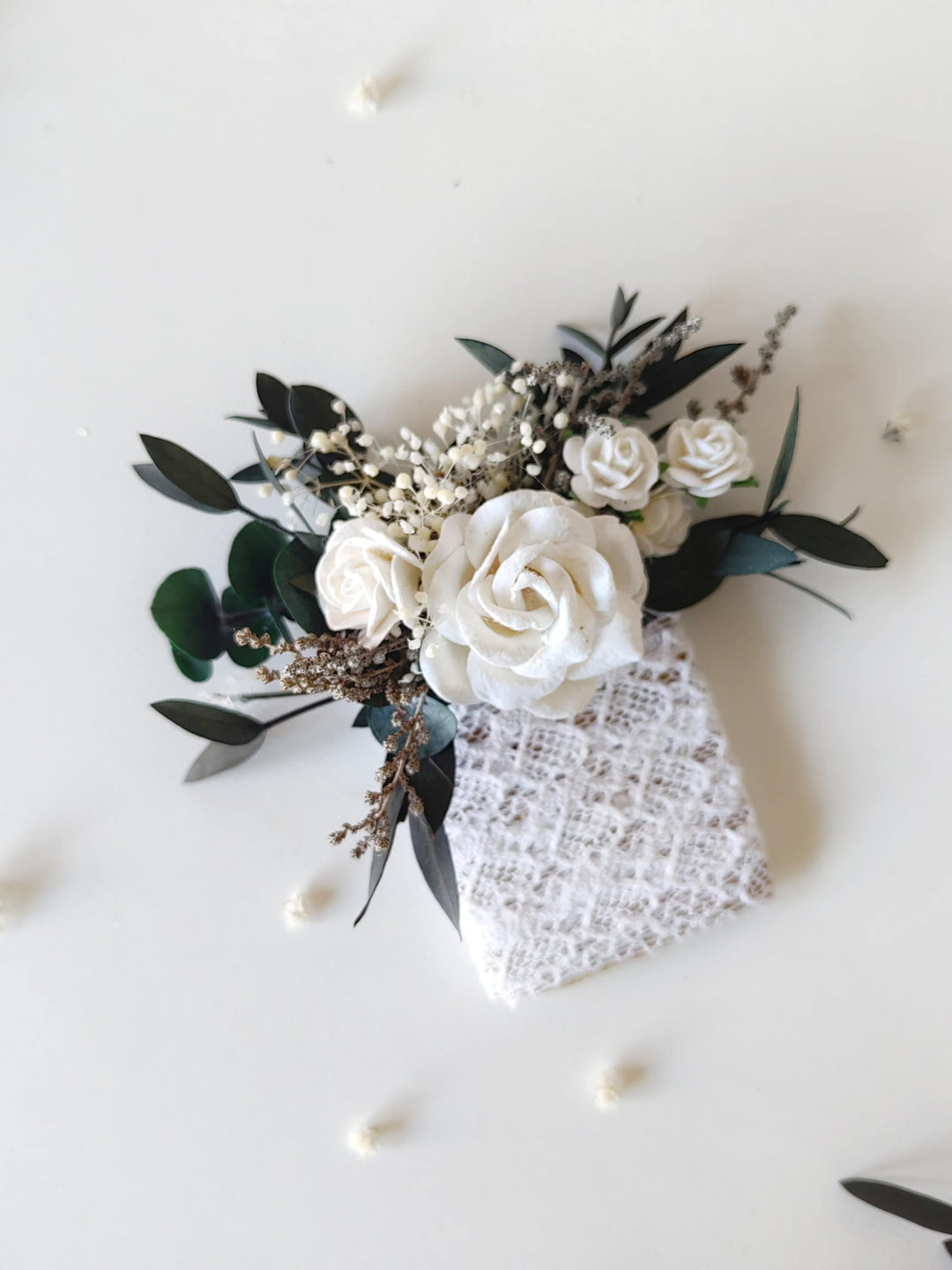 Green & White Pocket Boutonniere: Rustic Wedding Accessories – handmade floral hair accessory by magaela