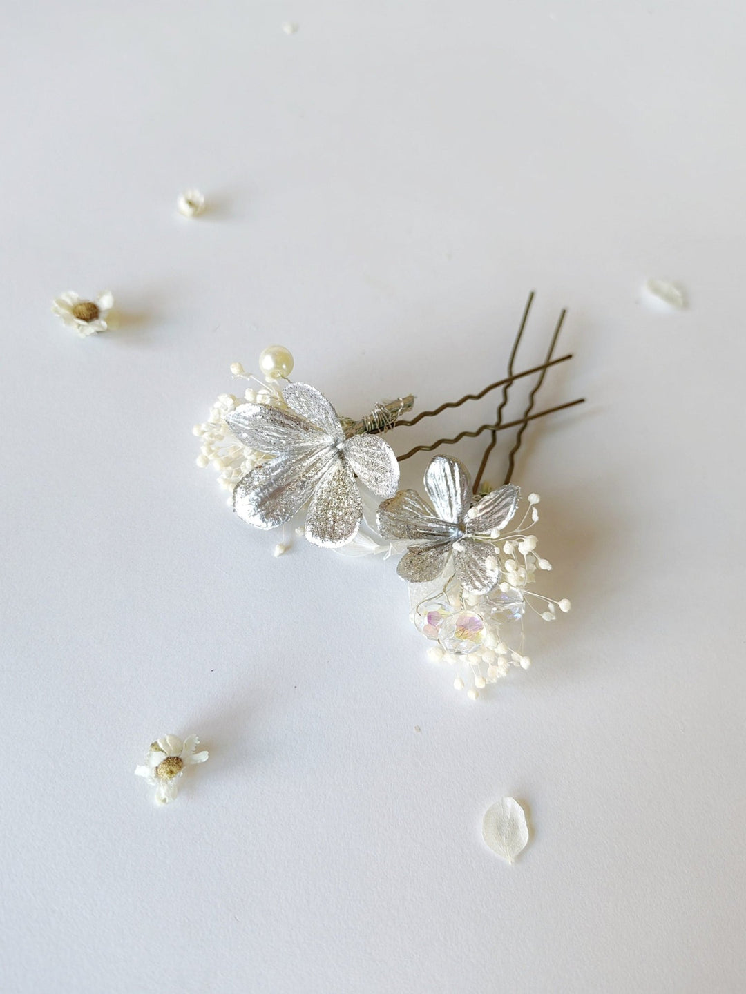Gold & Silver Floral Hair Pins: Glam Wedding Hair Accessory – handmade floral hair accessory by magaela