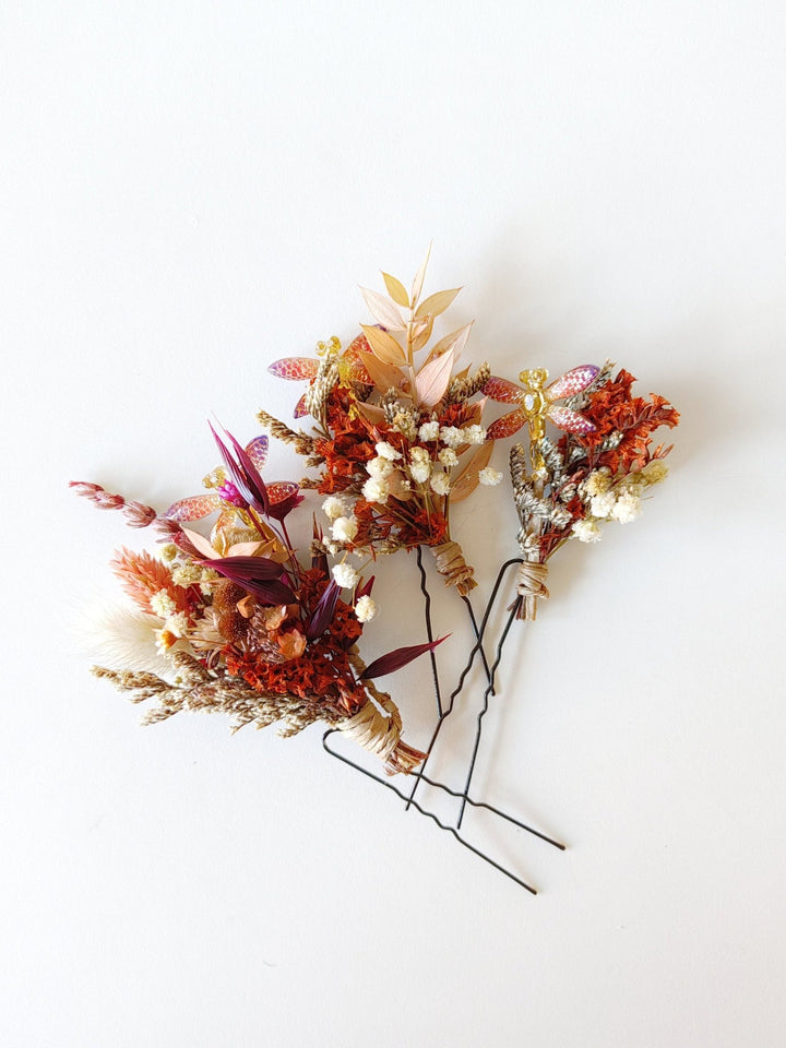 Terracotta Flower Hairpins: Bee & Gold Glam Boho Wedding Headpiece – handmade floral hair accessory by magaela