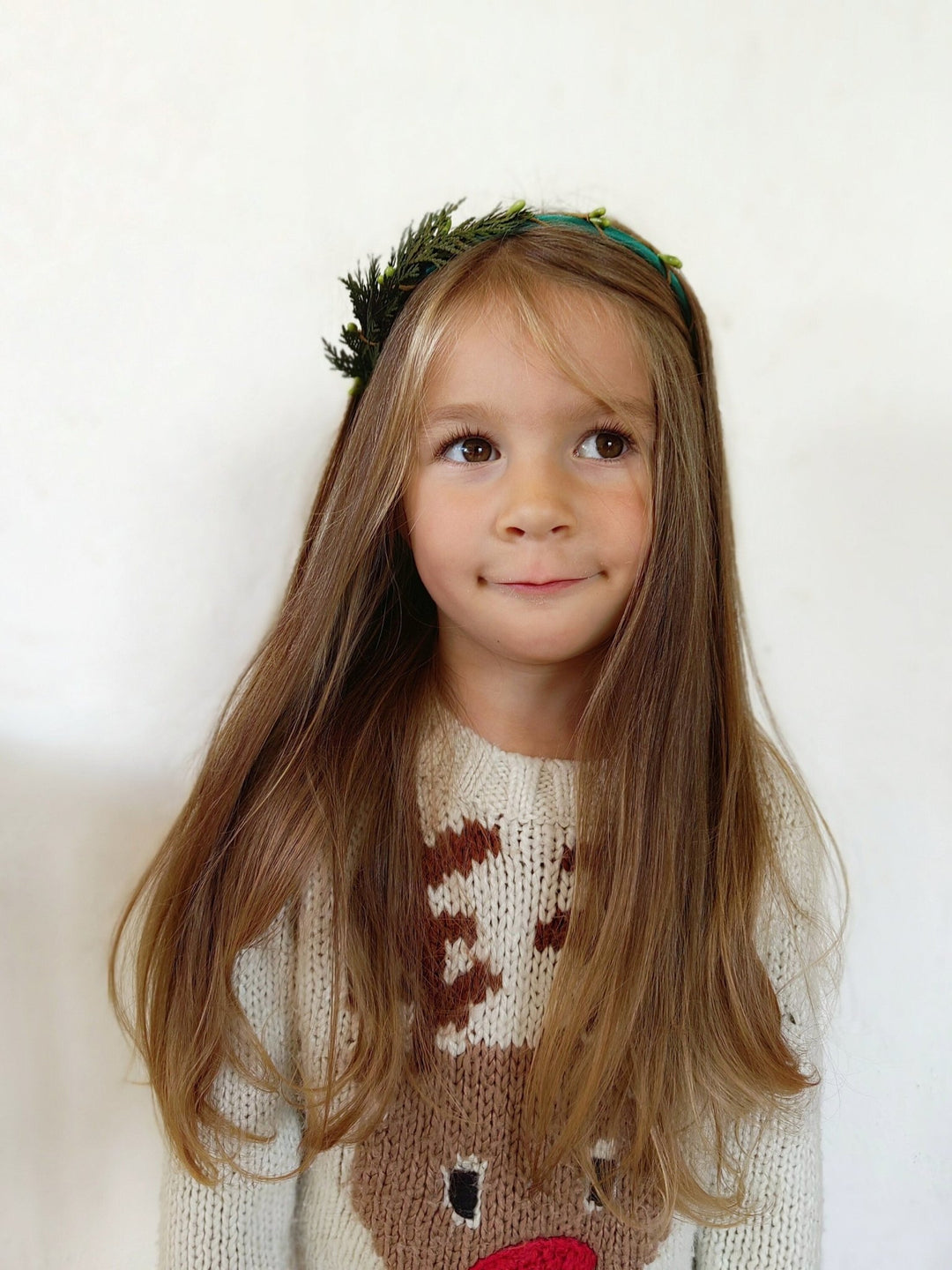 Winter Greenery Headband: Preserved Pine Needle Woodland Headpiece – handmade floral hair accessory by magaela