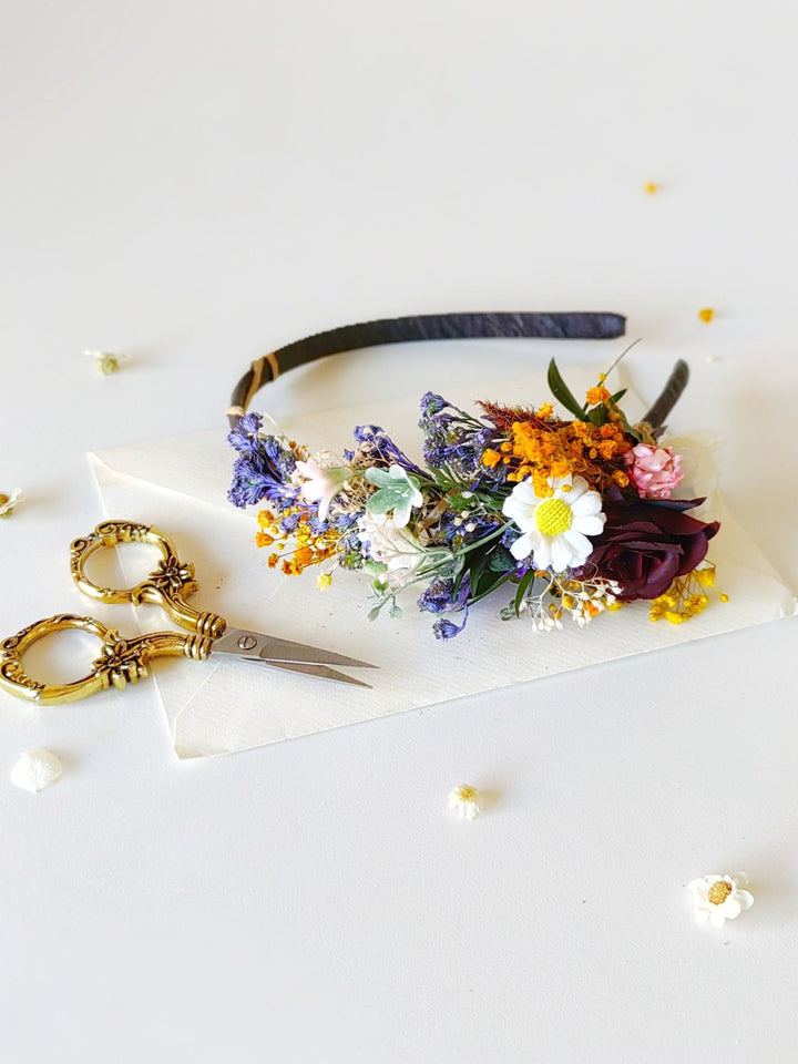 Daisy Flower Headband: Romantic Bridal Headpiece – handmade floral hair accessory by magaela