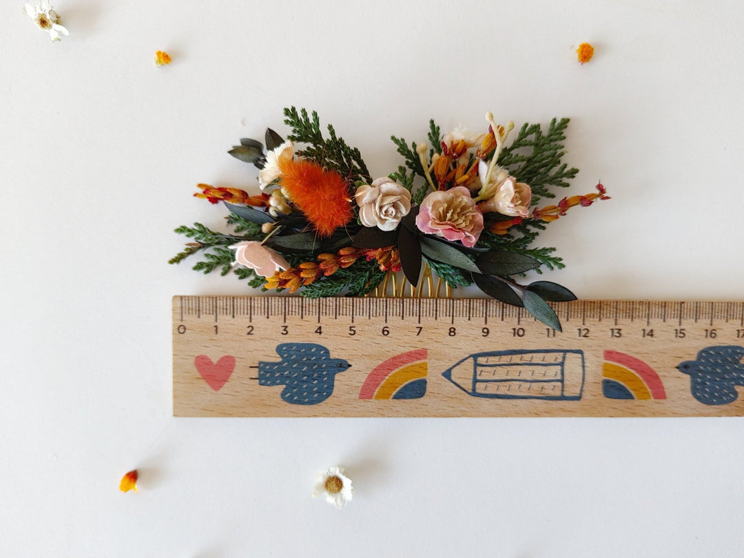 Terracotta Flower Hair Comb: Autumn Wedding Headpiece – handmade floral hair accessory by magaela