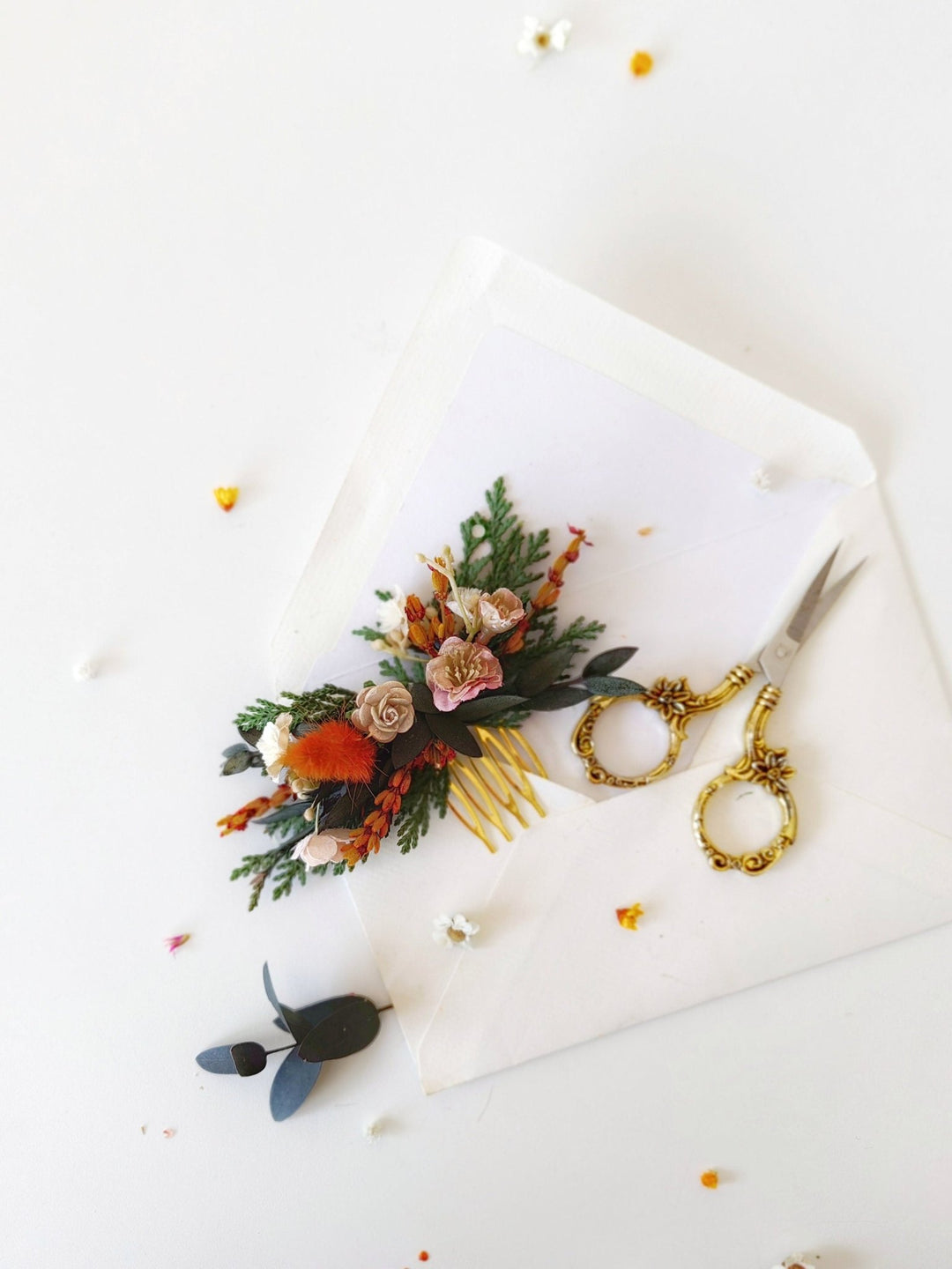 Terracotta Flower Hair Comb: Autumn Wedding Headpiece – handmade floral hair accessory by magaela